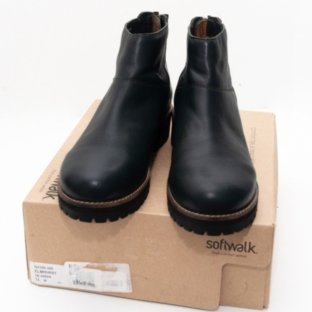 Softwalk | New!  Elmhurst Leather Bootie. 11‎ Wide width